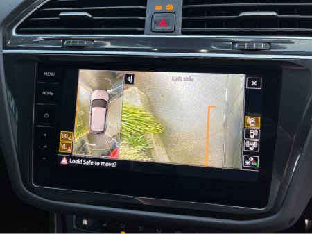 2020 Volkswagen Tiguan R-LINE 4MOTION AUTOMATIC 2.0 DIESEL //LOW MILES//HIGH SPEC//HEATED FRONT AND REAR SEATS//HEAD UP DISPLAY//360 PARKING CAMERAS// €34,950 thumbnail