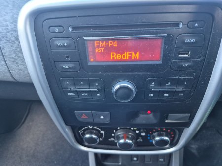 2016 Dacia Duster ALTERNATIVE 1.5 DCI 110 4DR €7,750 thumbnail