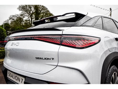 2026 BYD Sealion 7 - thumbnail 8