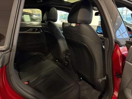 2024 BMW i4 40 M-SPORT PRO=SUNROOF//RARE COLOUR//242 REG=FULL BMW SERVICE HISTORY=TAILORED FINANCE PACKAGES AVAILABLE=TRADE IN’S WELCOME €51,995 thumbnail