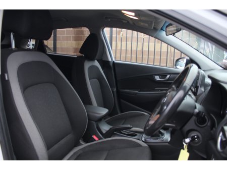2019 Hyundai Kona Executive 1.6 Diesel Two Tone €16,950 thumbnail
