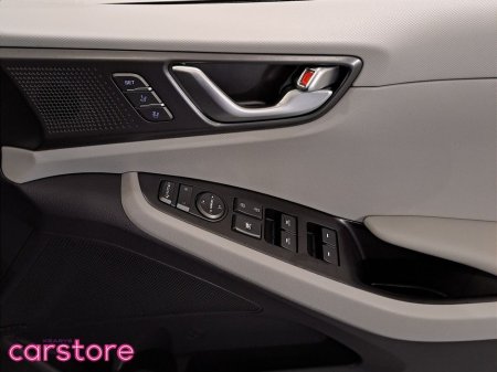 2020 Hyundai Ioniq - thumbnail 20