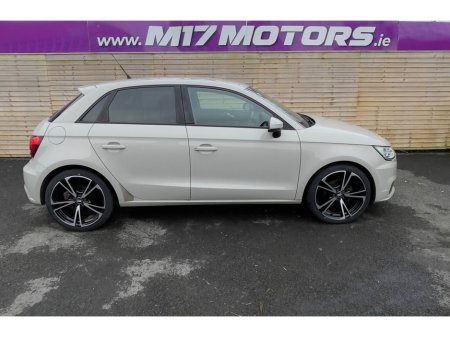 2016 Audi A1 - thumbnail 3