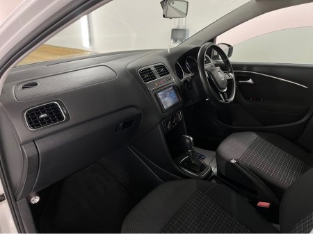 2014 Volkswagen Polo - thumbnail 22