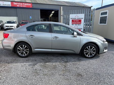 2015 Toyota Avensis D-4D 125 (2.0) Luna Saloon €8,995