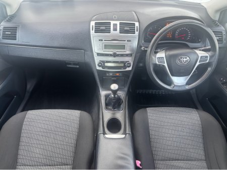 2014 Toyota Avensis - thumbnail 11