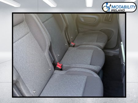 2024 Peugeot Rifter - thumbnail 6