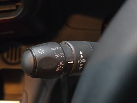 2022 Peugeot Partner - thumbnail 26