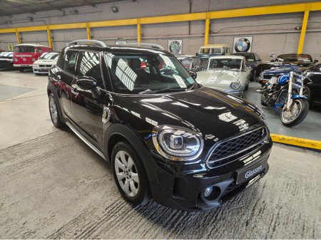 2021 MINI Countryman COUNTRYMAN E ALL4 CLA CLASSIC COOPER S// STUNNING CAR