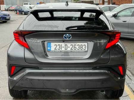 2023 Toyota C-HR HYBRID..#12 MONTH WARRANTY INCLUDED .. FINANCE AVAILABLE €22,750 thumbnail