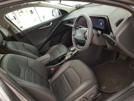2025 Kia Niro - thumbnail 7