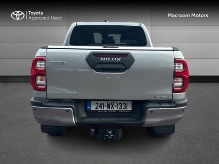 2024 Toyota Hilux - photo 4