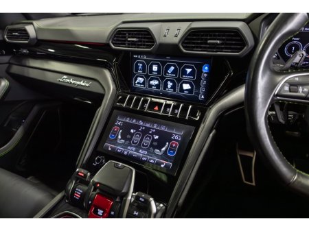 2021 Lamborghini Urus - thumbnail 18