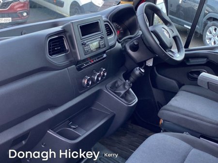 2023 Renault Master - thumbnail 2