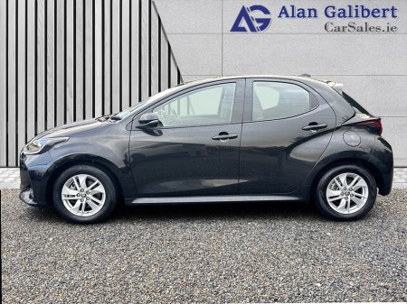 2023 Toyota Yaris 1.5 HYBRID LUNA AUTO €81 PW €16,995 thumbnail