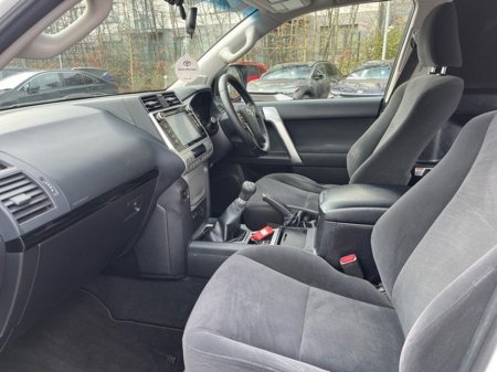 2018 Toyota Landcruiser - thumbnail 6