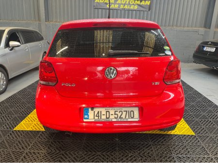 2014 Volkswagen Polo - view 4