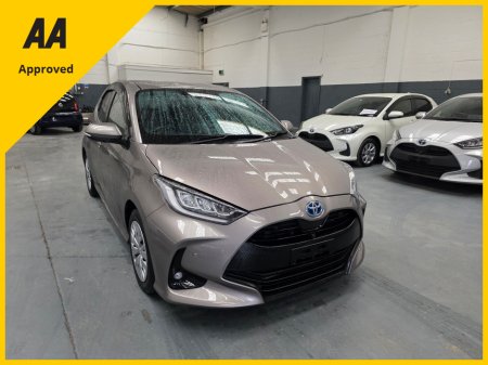 2020 Toyota Yaris 1.5 Hybrid Z €17,950