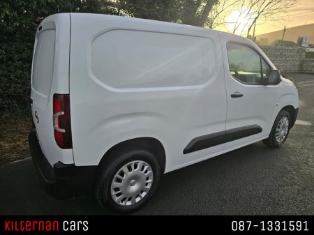 2022 Opel Combo L1H1-1.5 100PS DIESEL 6SPEED MANUAL MY22-L1H1-1.5 100PS-DSL-6SP 5DR €10,999