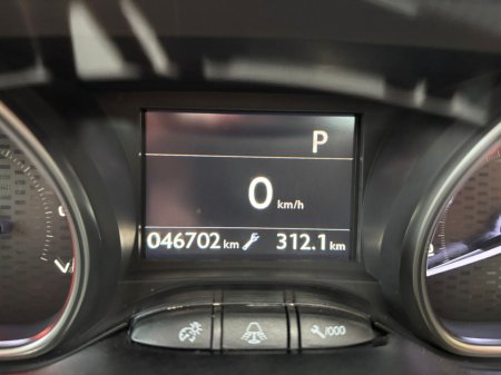 2017 Peugeot 2008 1.2 PureTech 110bhp Auto S&S GT - Line €13,950 thumbnail