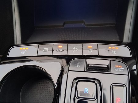 2024 Hyundai Tucson PHEV N-LINE €42,950 thumbnail