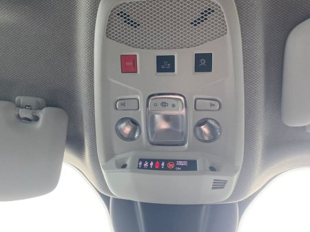 2025 Jeep Avenger - thumbnail 24