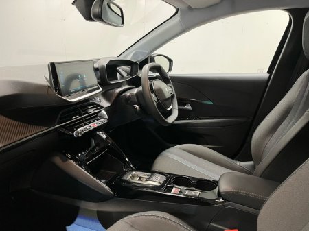 2023 Peugeot 208 - photo 6