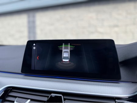 2017 BMW 5 Series - thumbnail 26