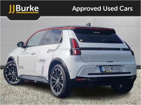 2025 Renault 5 iconic 52kWh 150hp €32,950