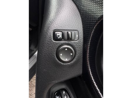 2017 Nissan X-Trail - thumbnail 36