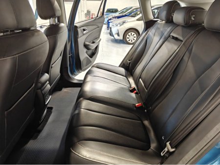 2021 MG Mg5 LONG RANGE SW EV EXCLUSIVE 5DR AUTO €12,250 thumbnail