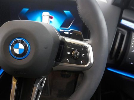 2025 BMW X3 - thumbnail 18