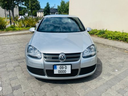 2009 Volkswagen Golf  €17,950
