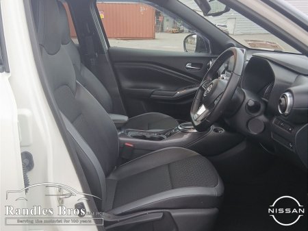 2024 Nissan Juke - thumbnail 10