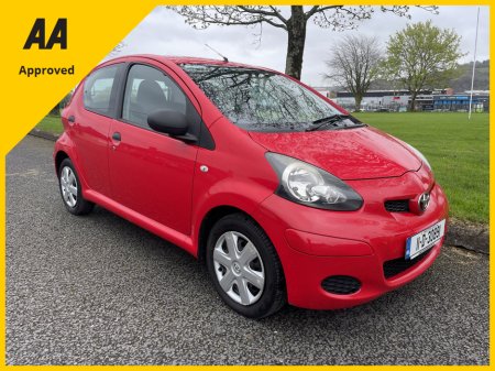 2011 Toyota Aygo - thumbnail 12