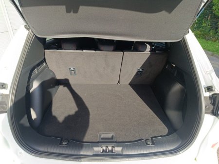 2022 Ford Kuga 1.5TDCi ST Line Eco 120PS ST-Line Mint Hi Spec €28,945 thumbnail