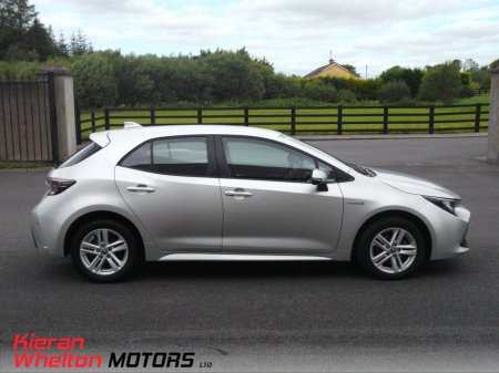 2022 Toyota Corolla HYBRID LUNA H/B 4DR AUTO €24,950