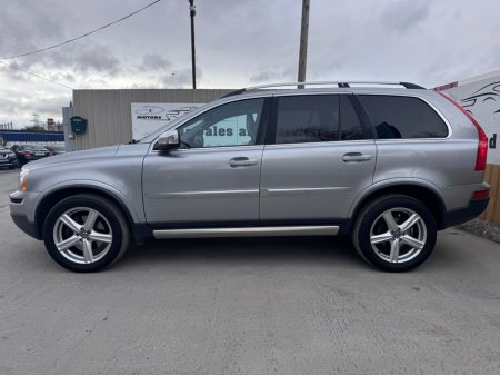 2011 Volvo XC90 - thumbnail 3