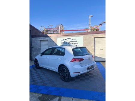 2017 Volkswagen Golf - thumbnail 5