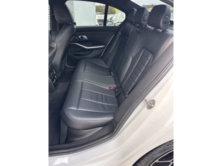 2022 BMW 3 Series - thumbnail 25