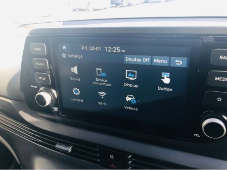 2024 Hyundai Bayon Executive 1.0 Automatic Petrol €26,950 thumbnail