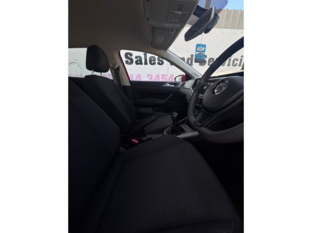 2018 Volkswagen Polo - thumbnail 22