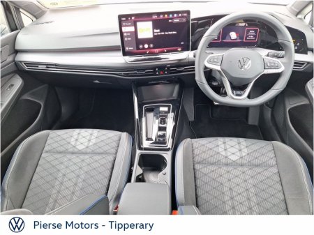 2025 Volkswagen Golf GOLF R-LINE 1.5 TSI MHEV 150HP Black Edition €41,950