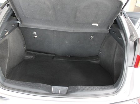 2019 Toyota C-HR - thumbnail 26