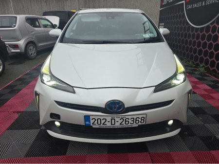 2020 Toyota Prius 6AA-ZVW51 €21,950 thumbnail