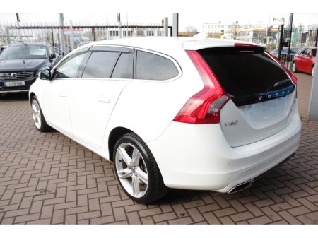 2018 Volvo V60 - thumbnail 6