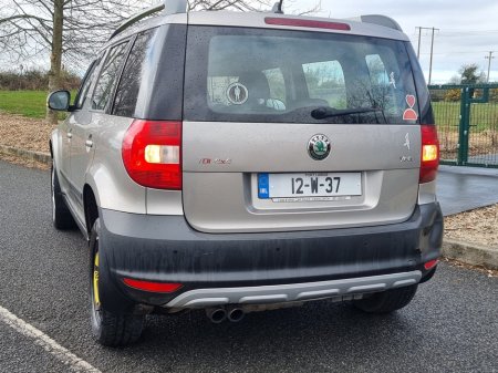 2012 Skoda Yeti - thumbnail 7