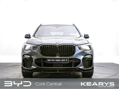 2020 BMW X5 xDrive45e M Sport €51,888 thumbnail