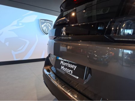 2021 Peugeot 5008 FL ALLURE PACK 1.5 BLUE H HDI 13 €31,950 thumbnail