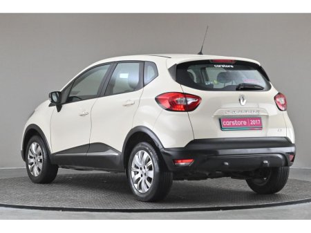 2017 Renault Captur 1.5 DCI 5SPD LIFE 90BHP EU6 €10,890 thumbnail